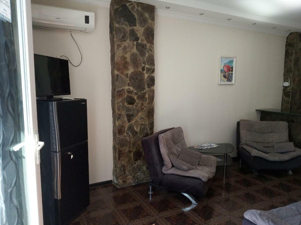 Apartment Miracle Batumi Exterior photo